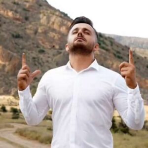 دانلود آهنگ ابی عالی و کامران خلیلی قمار عاشقی