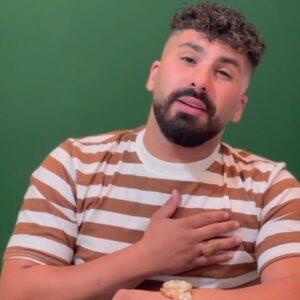 دانلود آهنگ فرشاد کلوانی چقد امشب دلم واسه تو پر میزنه دانلود آهنگ فرشاد کلوانی چقد امشب دلم واسه تو پر میزنه