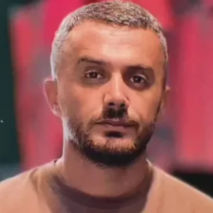 دانلود آهنگ ابی عالی از جوانی گله دارم ز جهانت سیرم