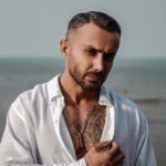 دانلود آهنگ ابی عالی می بازو تی بالش تره دمبه نوازش