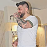 دانلود آهنگ مهدی آبگون دلبر قدیمی ای دور هسته ناز نازی ای دور