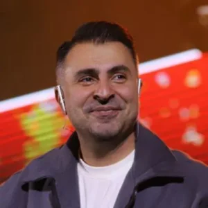 دانلود آهنگ علیرضا طلیسچی خیر پیش
