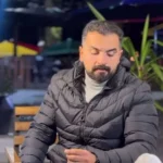 دانلود آهنگ مهدی کارگر صنم در شهر شما بادوم تر میفروشند