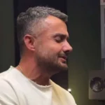 دانلود آهنگ ابی عالی من و تی عاشقی چو بخرده شهر