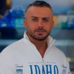 دانلود آهنگ ابی عالی تی رو هلال ماهه قرص قمر تو هستی