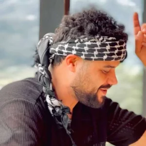دانلود آهنگ مجتبی زمانی عشق بچه های شی شهر دانلود آهنگ مجتبی زمانی عشق بچه های شی شهر