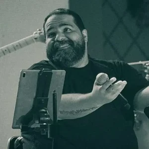 دانلود آهنگ رضا صادقی غرور