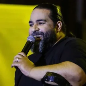 دانلود آهنگ رضا صادقی ولی نبو